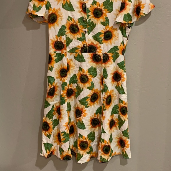 Nordstrom kids sunflower dress - Picture 2 of 2
